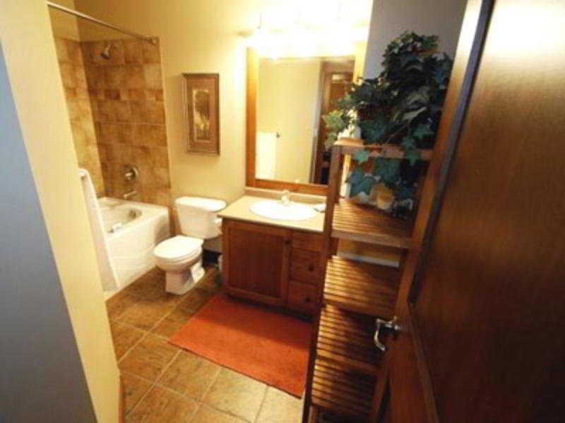 Stonebridge Lodge Big White エクステリア 写真