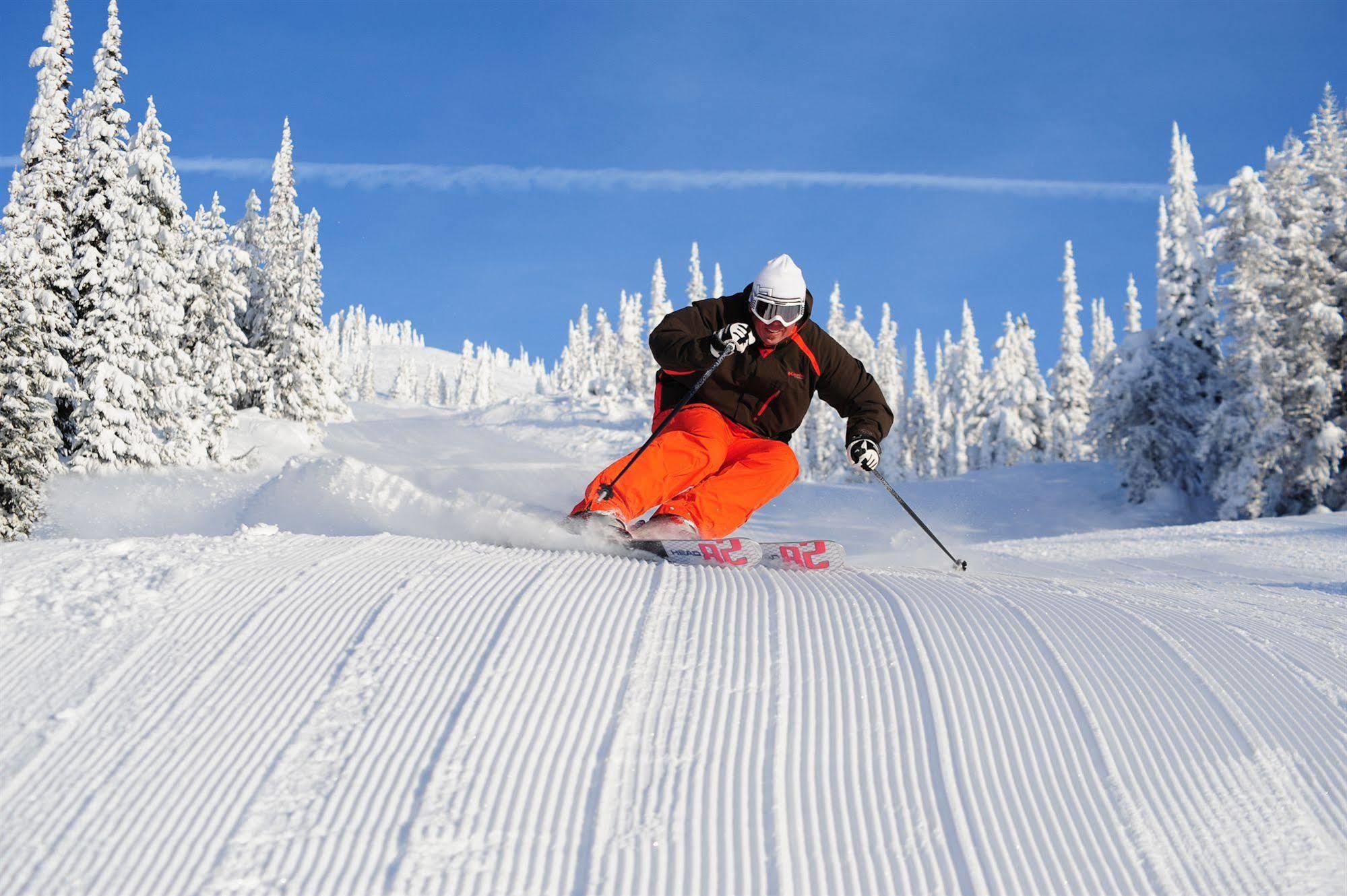 Stonebridge Lodge Big White エクステリア 写真
