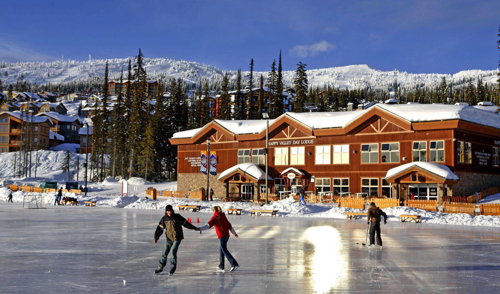 Stonebridge Lodge Big White エクステリア 写真