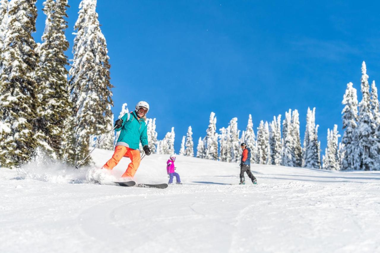 Stonebridge Lodge Big White エクステリア 写真